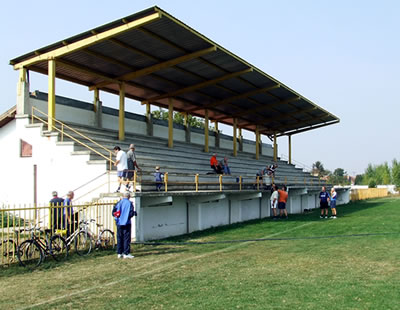 stadio-fk-vojvodina-tovarisevo - tribine